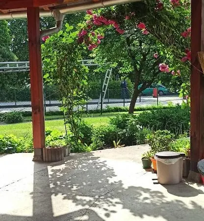 Kuca Za Odmor Ema Hébergement de vacances